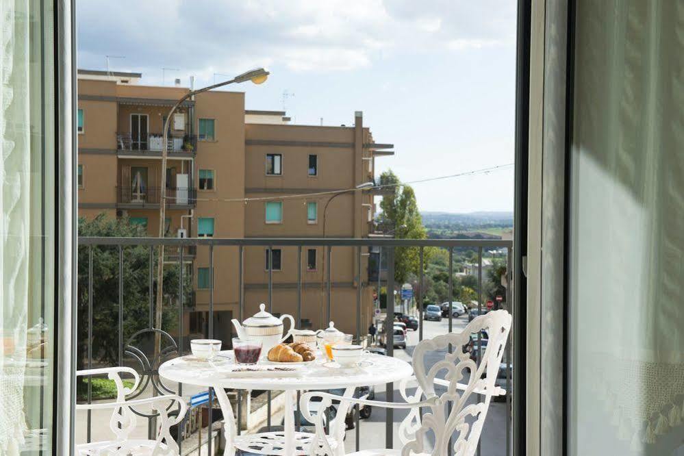 Dimora Cappuccini Guest House Cisternino Exterior foto